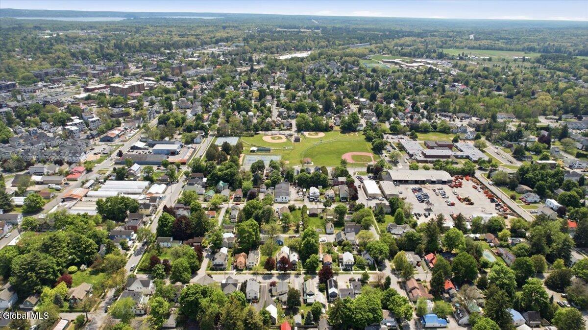 27 Marvin Street Saratoga Springs NY 12866