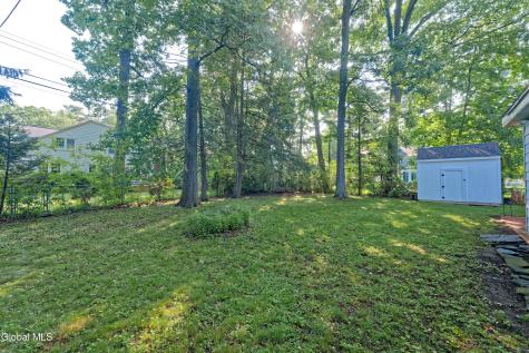 1585 Regal Avenue Schenectady NY 12309