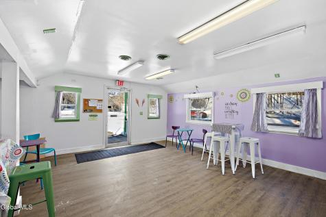 588 Lake Avenue Saratoga Springs NY 12866