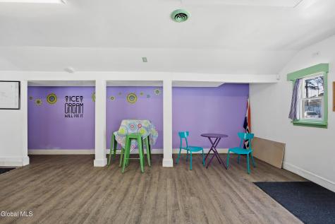 588 Lake Avenue Saratoga Springs NY 12866