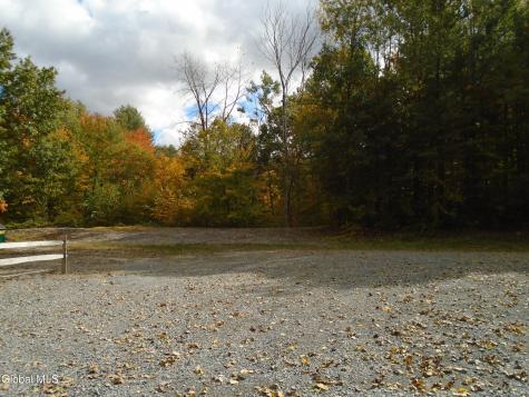 588 Lake Avenue Saratoga Springs NY 12866