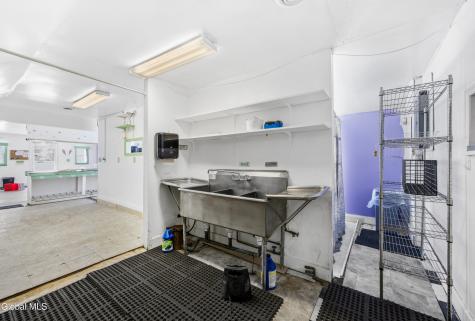 588 Lake Avenue Saratoga Springs NY 12866