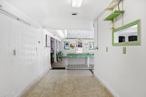 588 Lake Avenue Saratoga Springs NY 12866