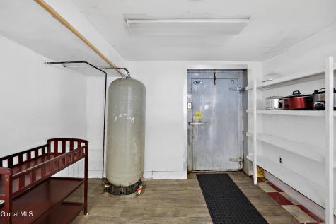 588 Lake Avenue Saratoga Springs NY 12866