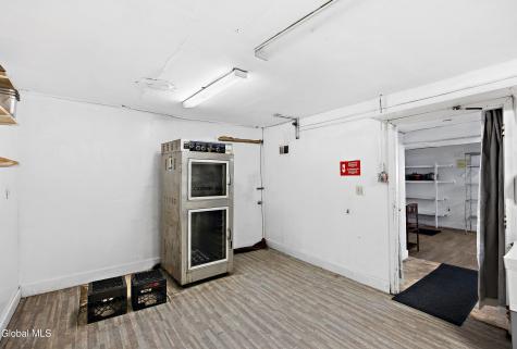 588 Lake Avenue Saratoga Springs NY 12866