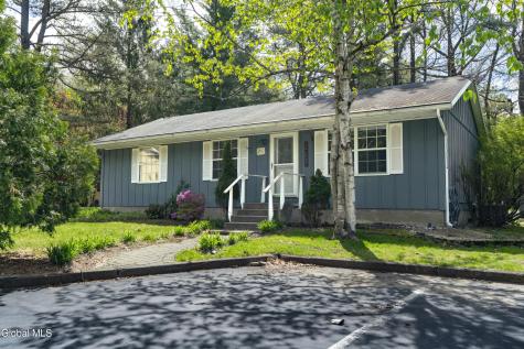 29 Quail Court Saratoga Springs NY 12866