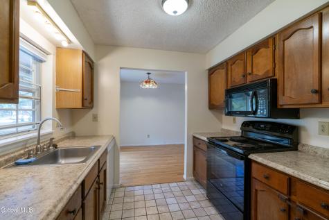 29 Quail Court Saratoga Springs NY 12866