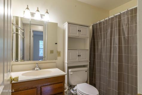 29 Quail Court Saratoga Springs NY 12866