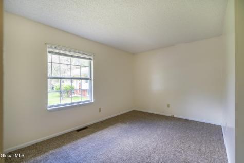 29 Quail Court Saratoga Springs NY 12866