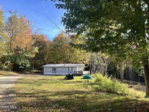 136 Fayville Road Middle Grove NY 12850