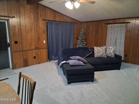 136 Fayville Road Middle Grove NY 12850