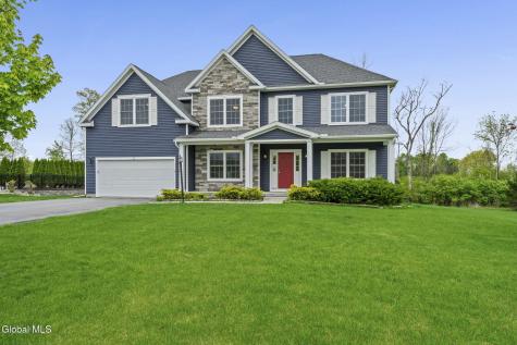 31 Stablegate Drive Ballston Lake NY 12019