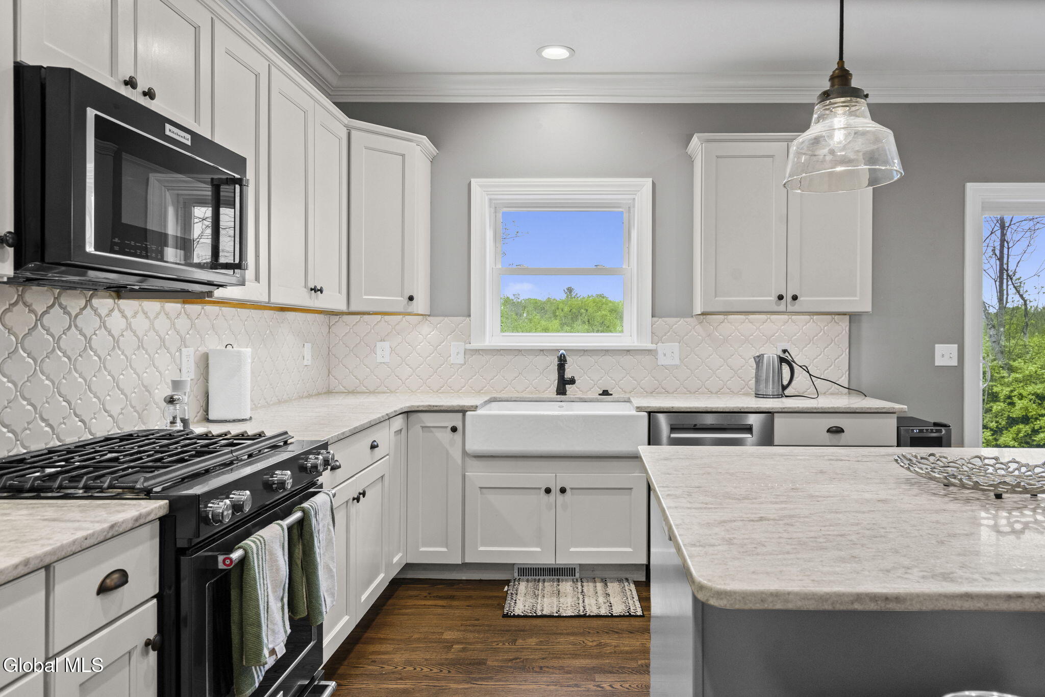31 Stablegate Drive Ballston Lake NY 12019