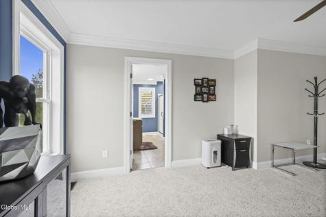 31 Stablegate Drive Ballston Lake NY 12019