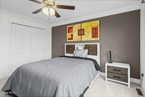 31 Stablegate Drive Ballston Lake NY 12019