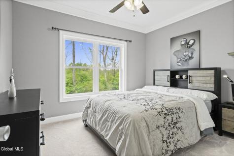 31 Stablegate Drive Ballston Lake NY 12019