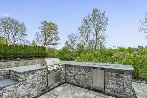 31 Stablegate Drive Ballston Lake NY 12019
