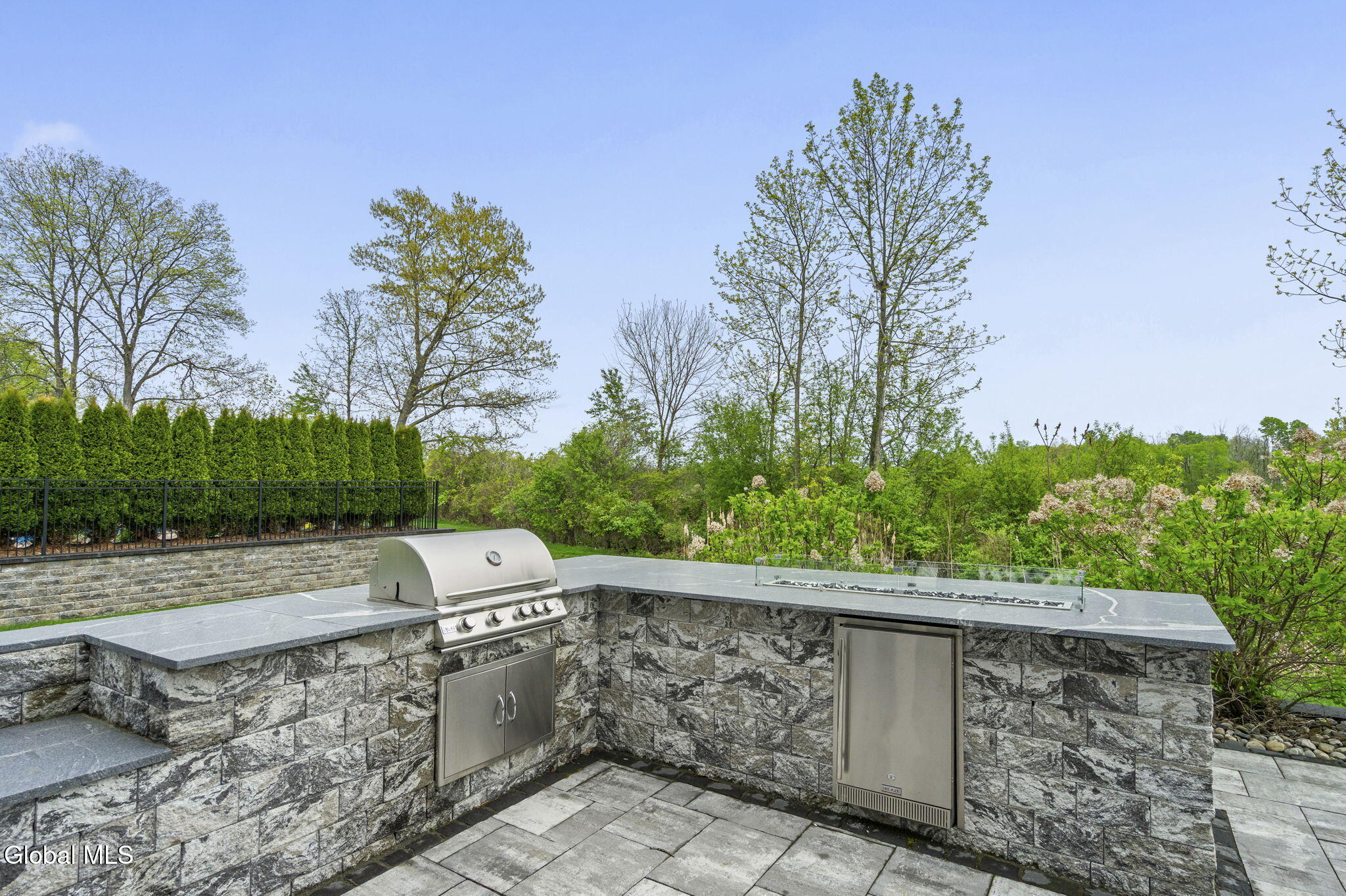 31 Stablegate Drive Ballston Lake NY 12019