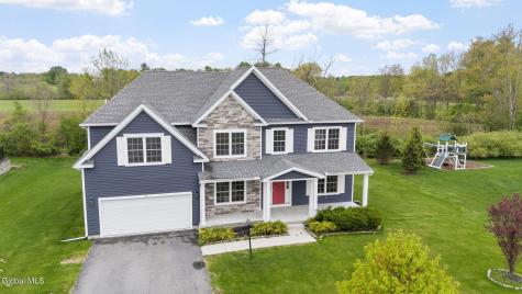 31 Stablegate Drive Ballston Lake NY 12019