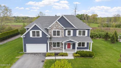 31 Stablegate Drive Ballston Lake NY 12019