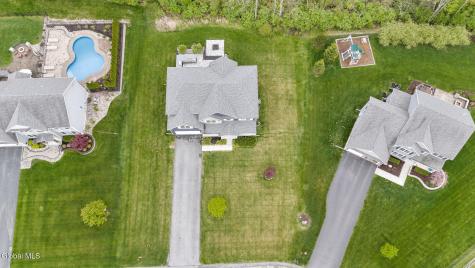 31 Stablegate Drive Ballston Lake NY 12019