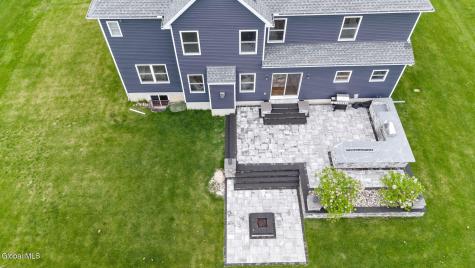 31 Stablegate Drive Ballston Lake NY 12019