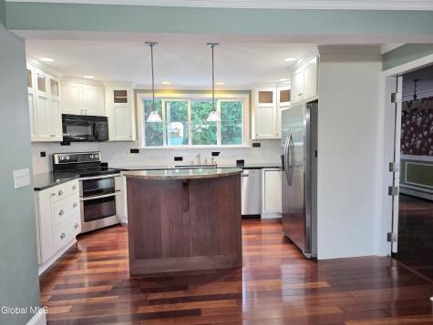 253 Van Vorst Road Ballston Lake NY 12019