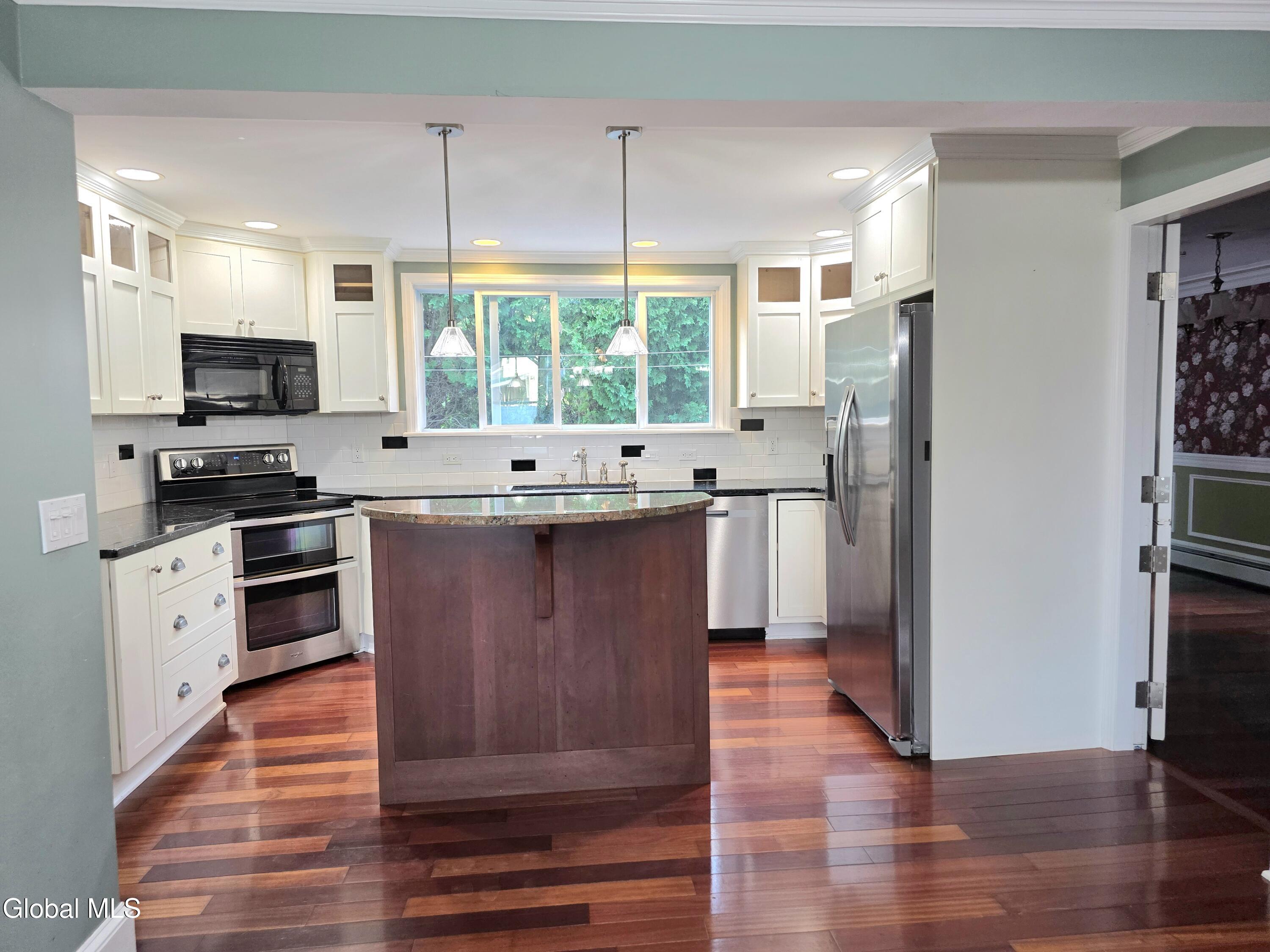253 Van Vorst Road Ballston Lake NY 12019