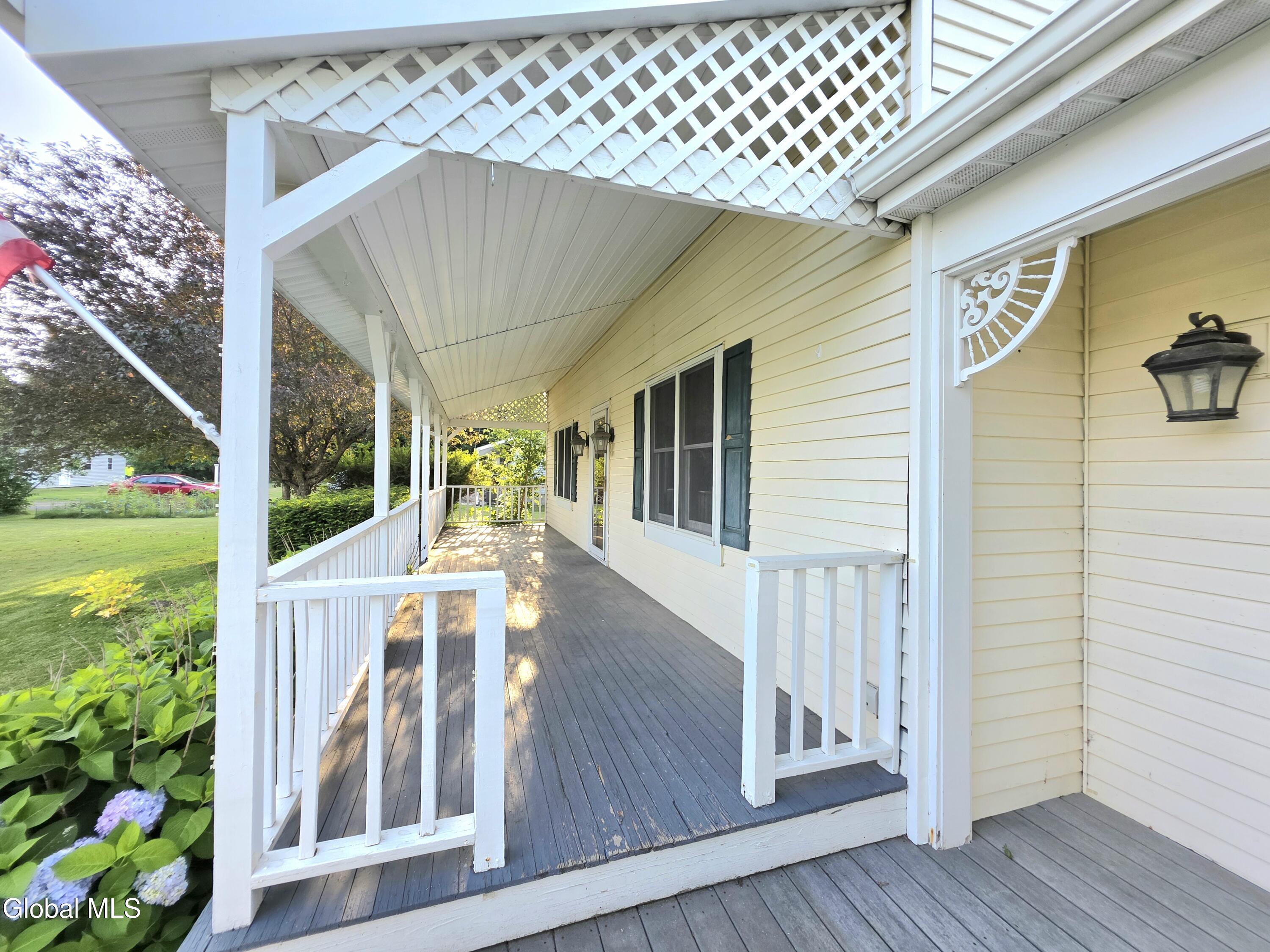 253 Van Vorst Road Ballston Lake NY 12019