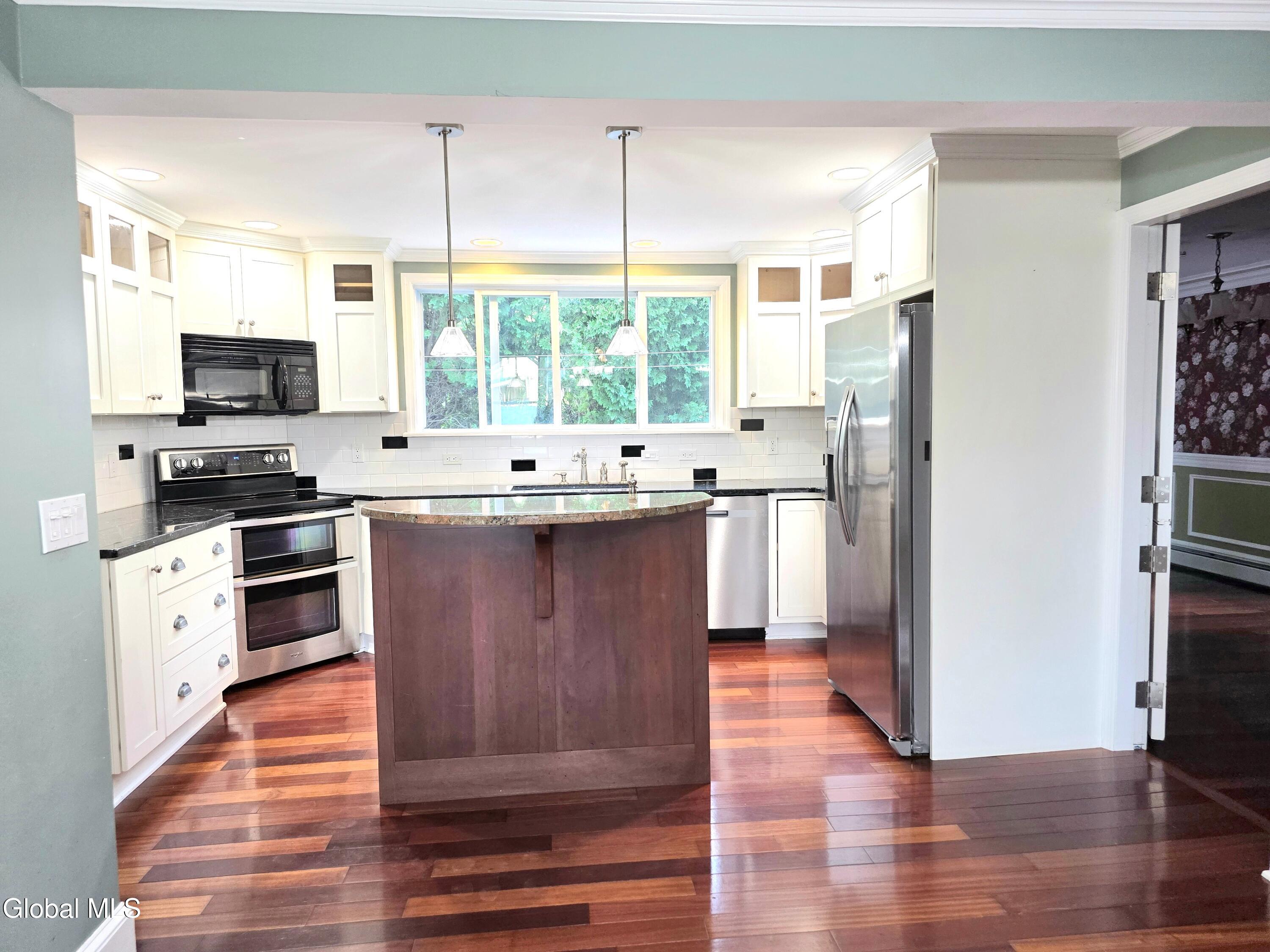 253 Van Vorst Road Ballston Lake NY 12019