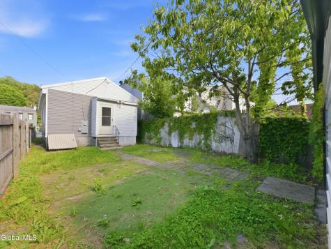 415 4th Street Troy NY 12180