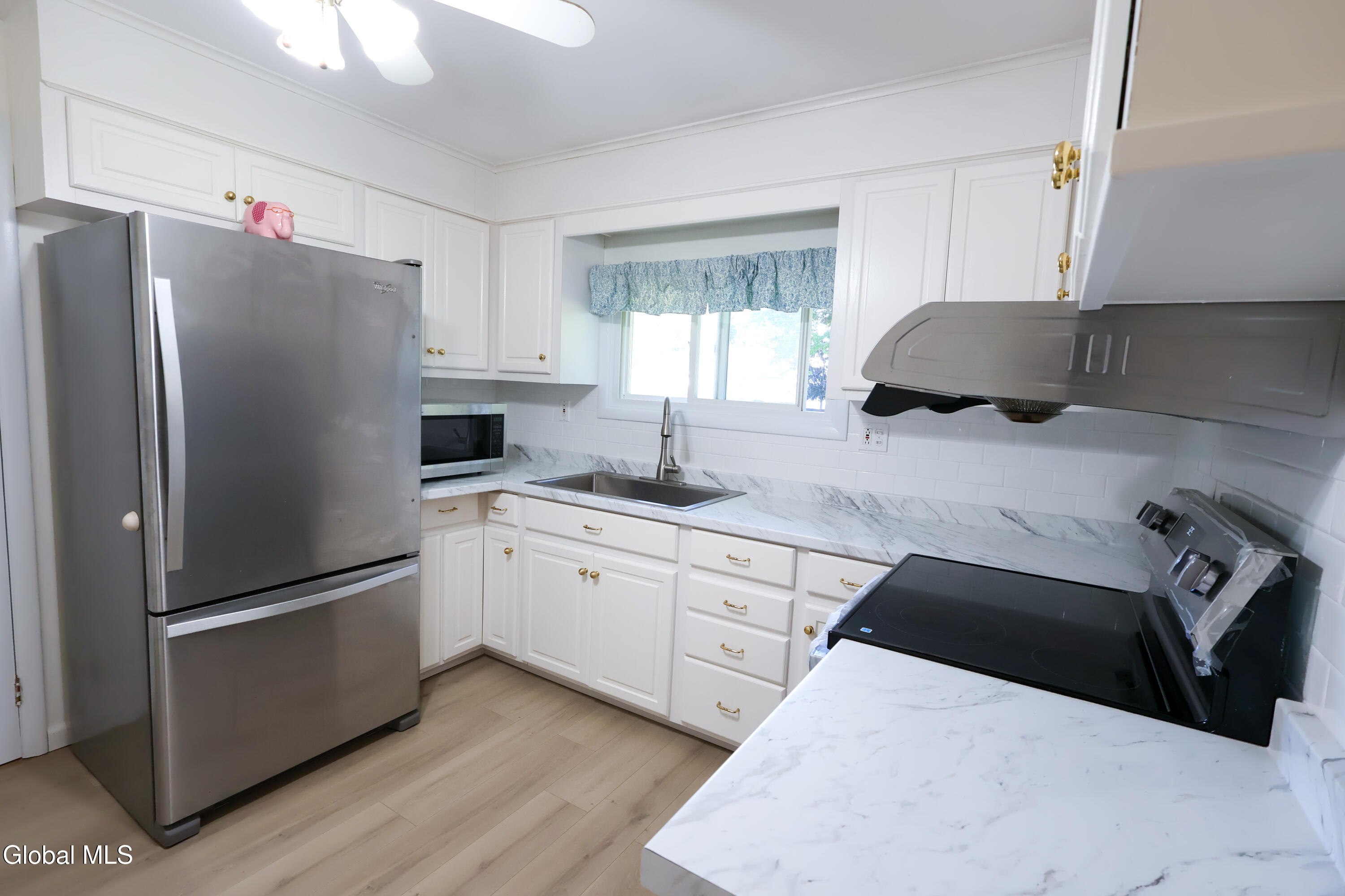 47 Nicholas Drive Albany NY 12205