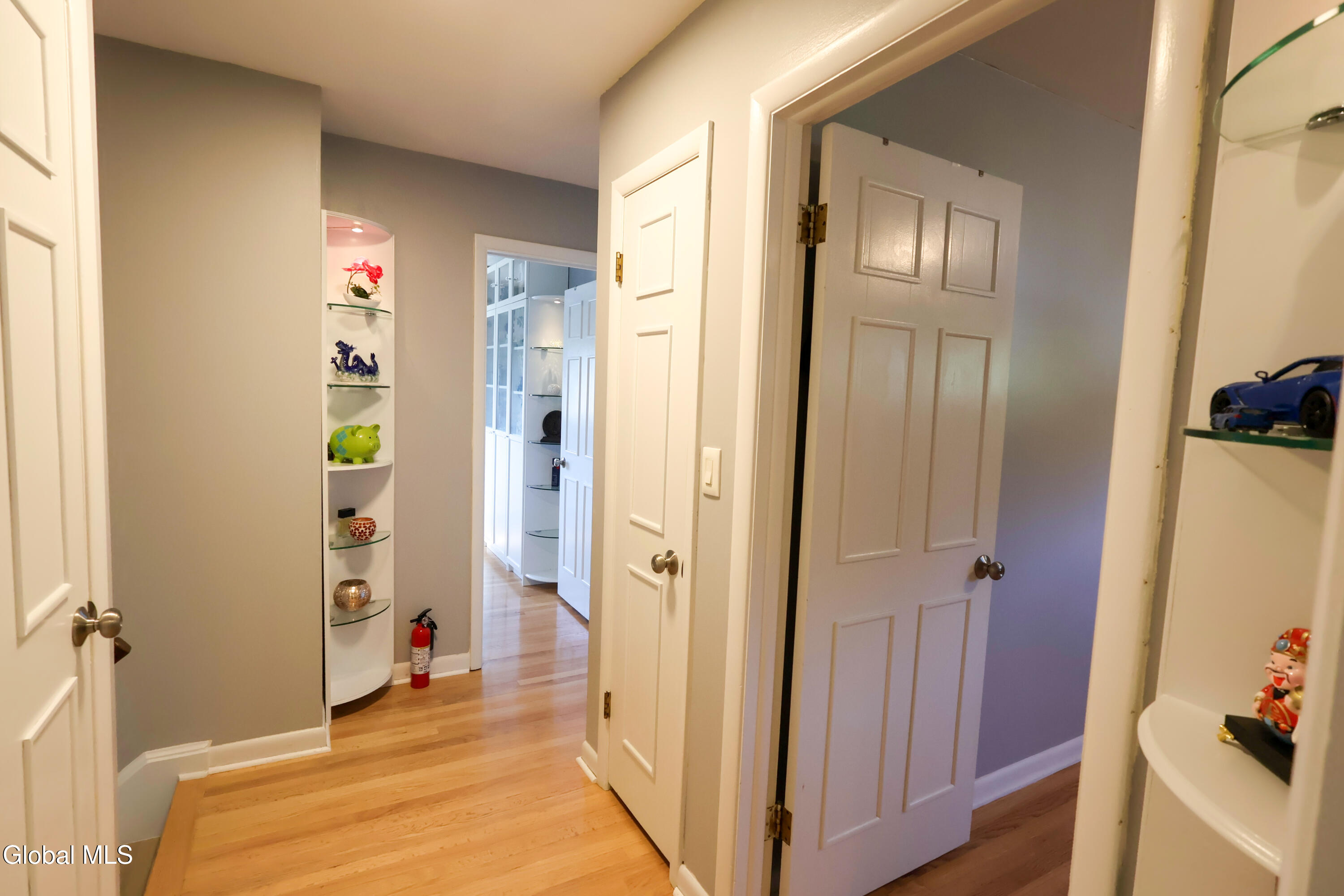 47 Nicholas Drive Albany NY 12205
