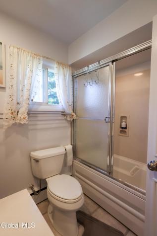 47 Nicholas Drive Albany NY 12205