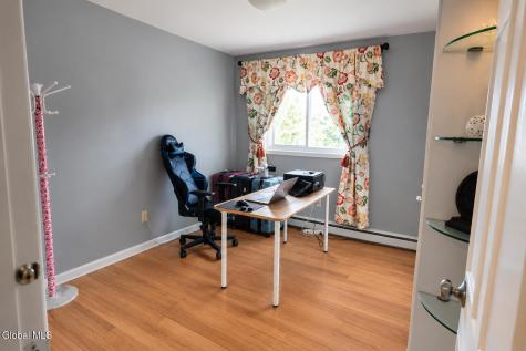 47 Nicholas Drive Albany NY 12205