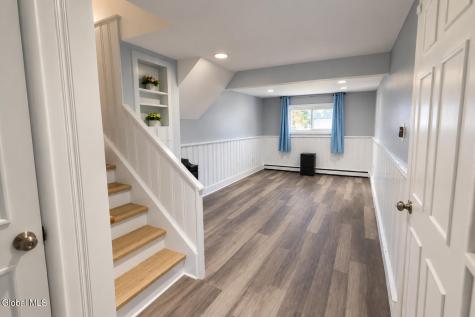 47 Nicholas Drive Albany NY 12205