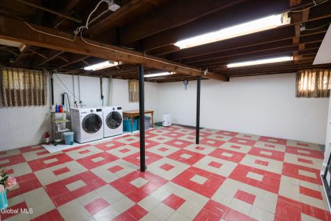 47 Nicholas Drive Albany NY 12205