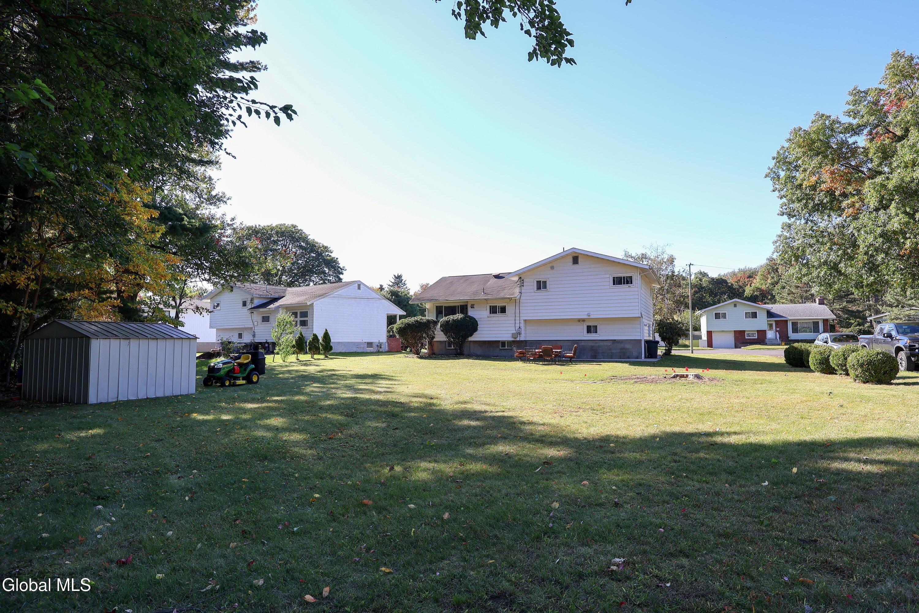 47 Nicholas Drive Albany NY 12205