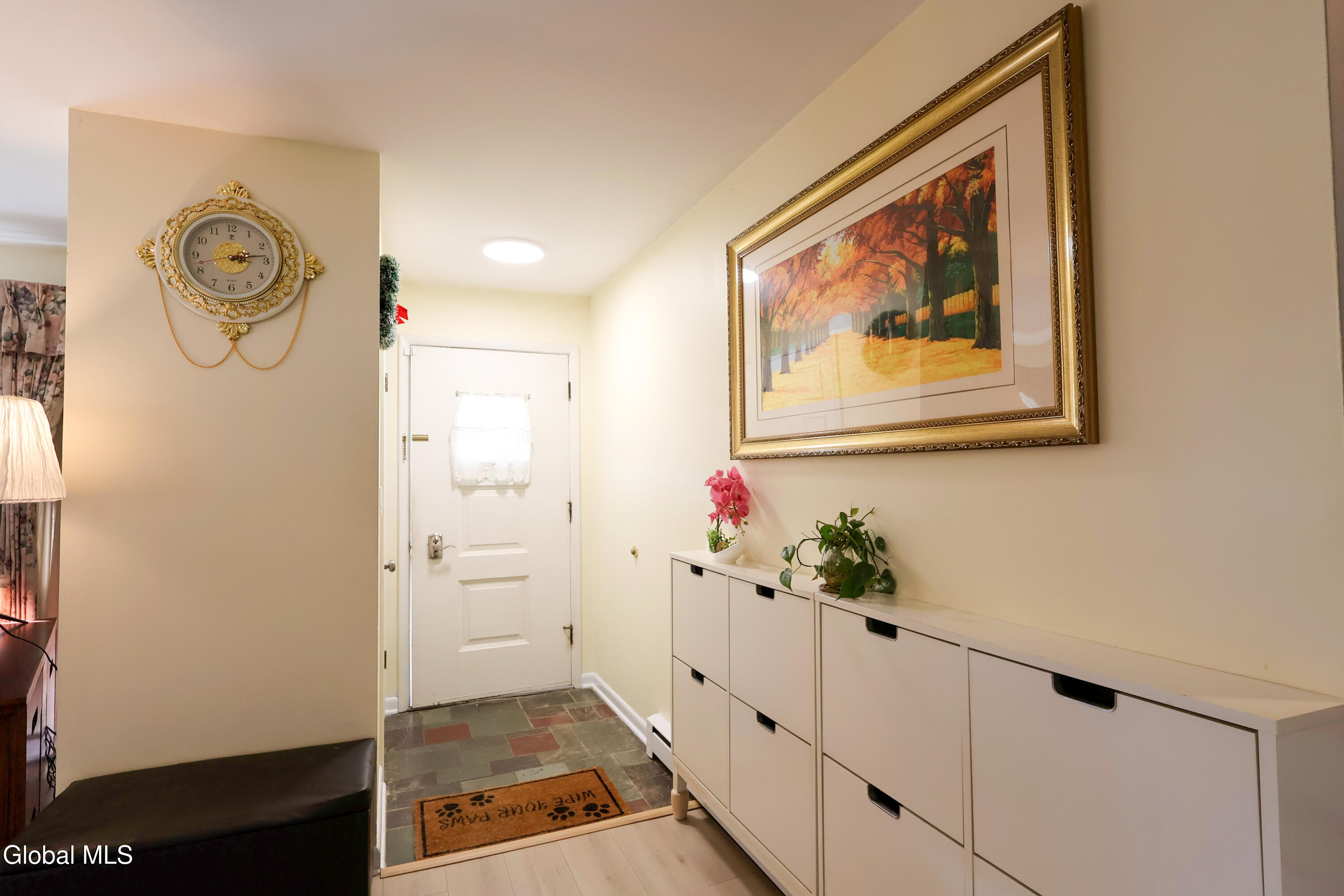 47 Nicholas Drive Albany NY 12205