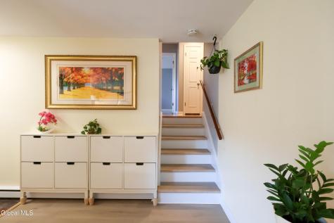 47 Nicholas Drive Albany NY 12205