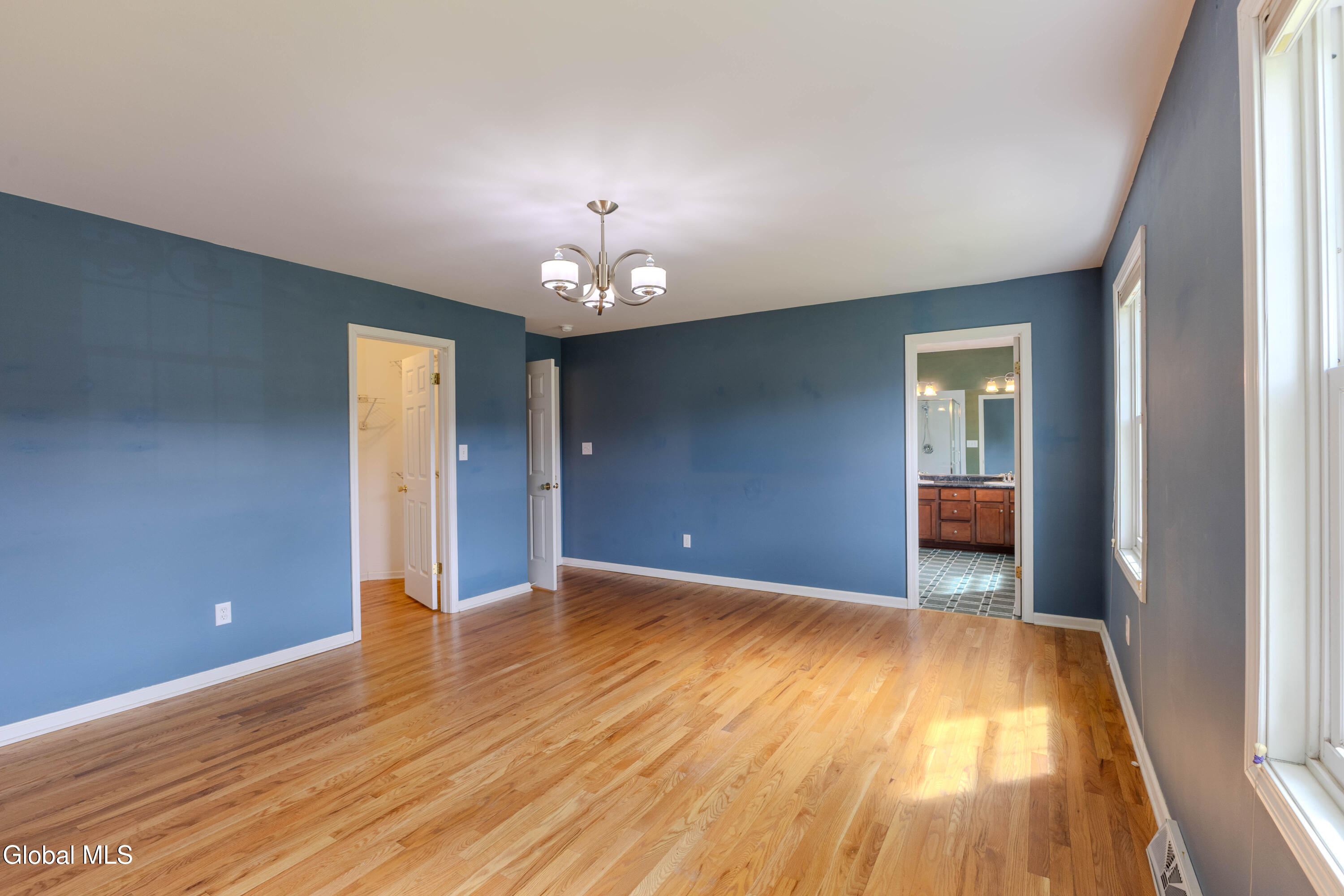 826 Creek Court Slingerlands NY 12159