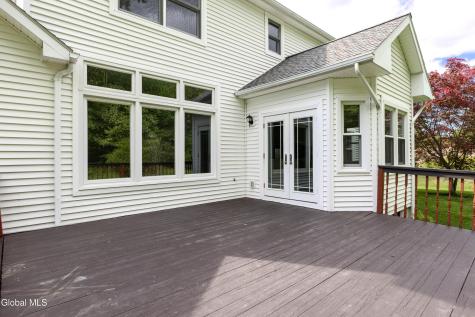 826 Creek Court Slingerlands NY 12159