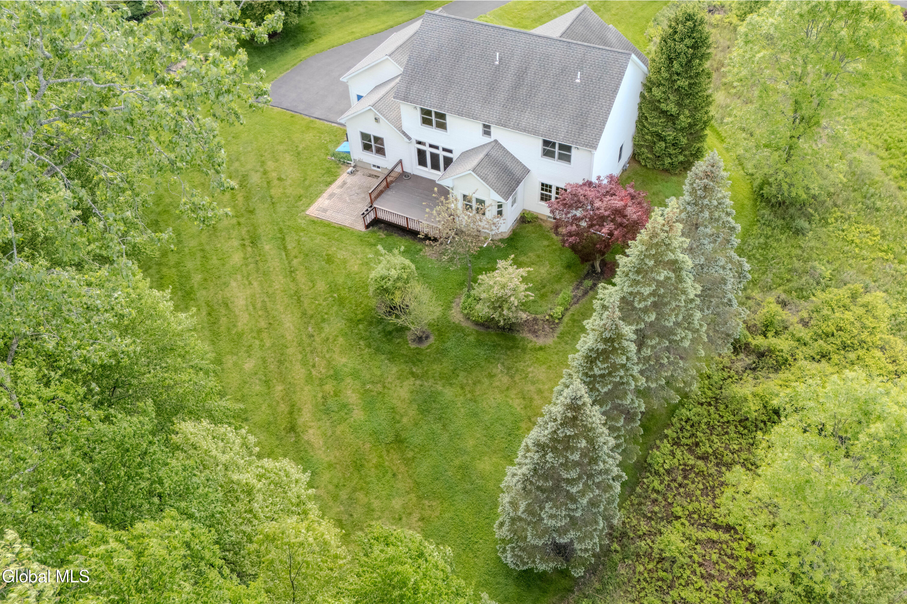 826 Creek Court Slingerlands NY 12159