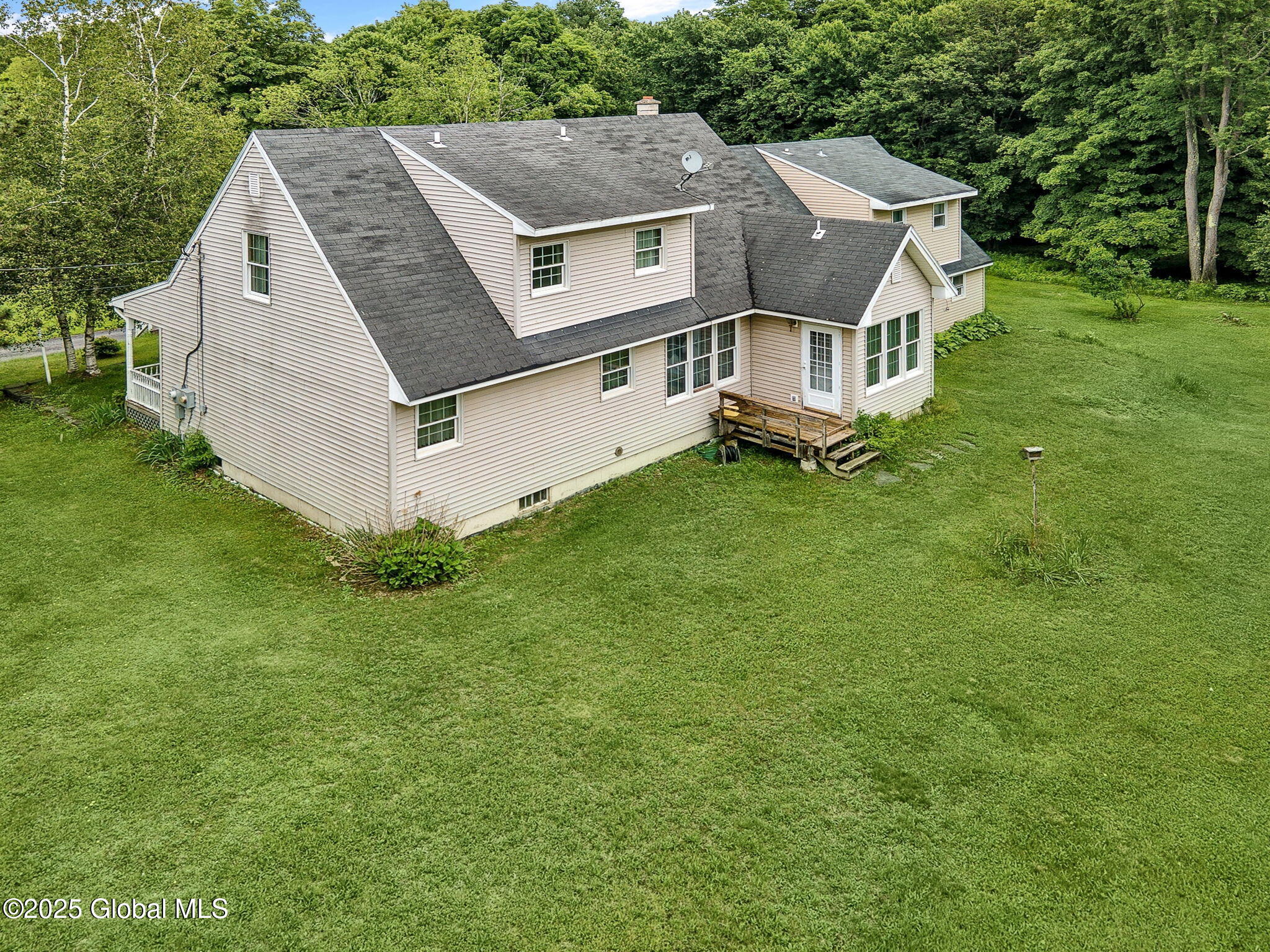 18 Johnson Lane Averill Park NY 12018