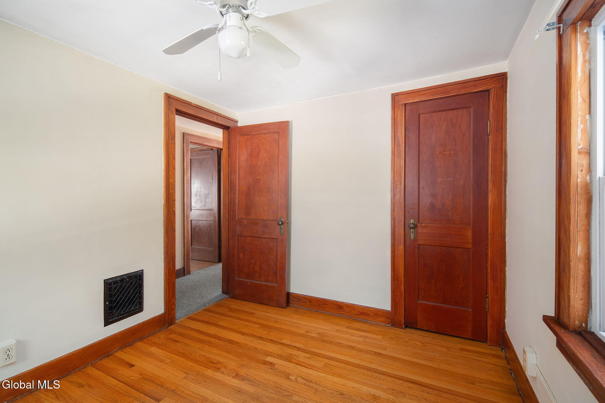 38 Wooster Street Gloversville NY 12078