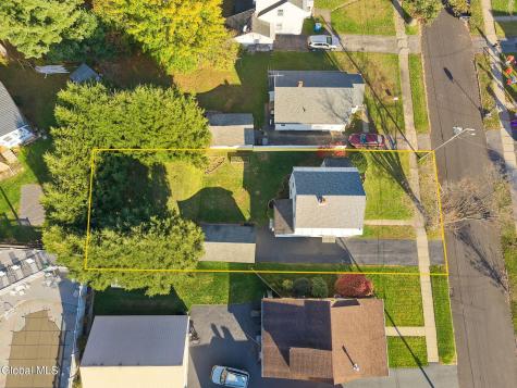 38 Wooster Street Gloversville NY 12078