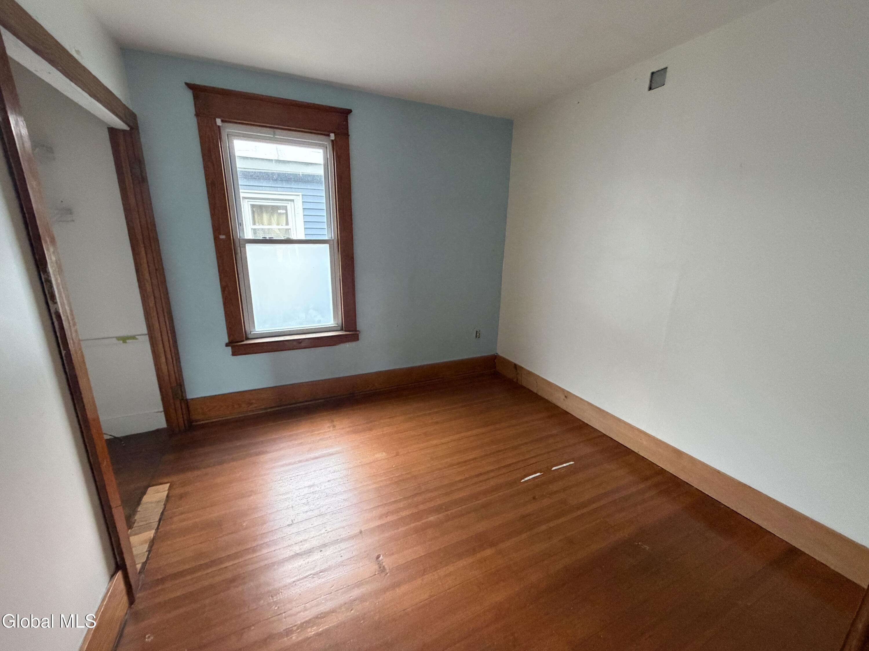 1162 Forest Road Schenectady NY 12303