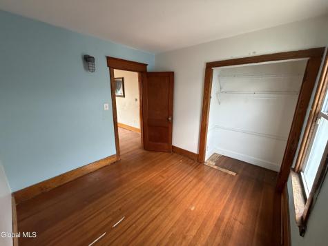 1162 Forest Road Schenectady NY 12303
