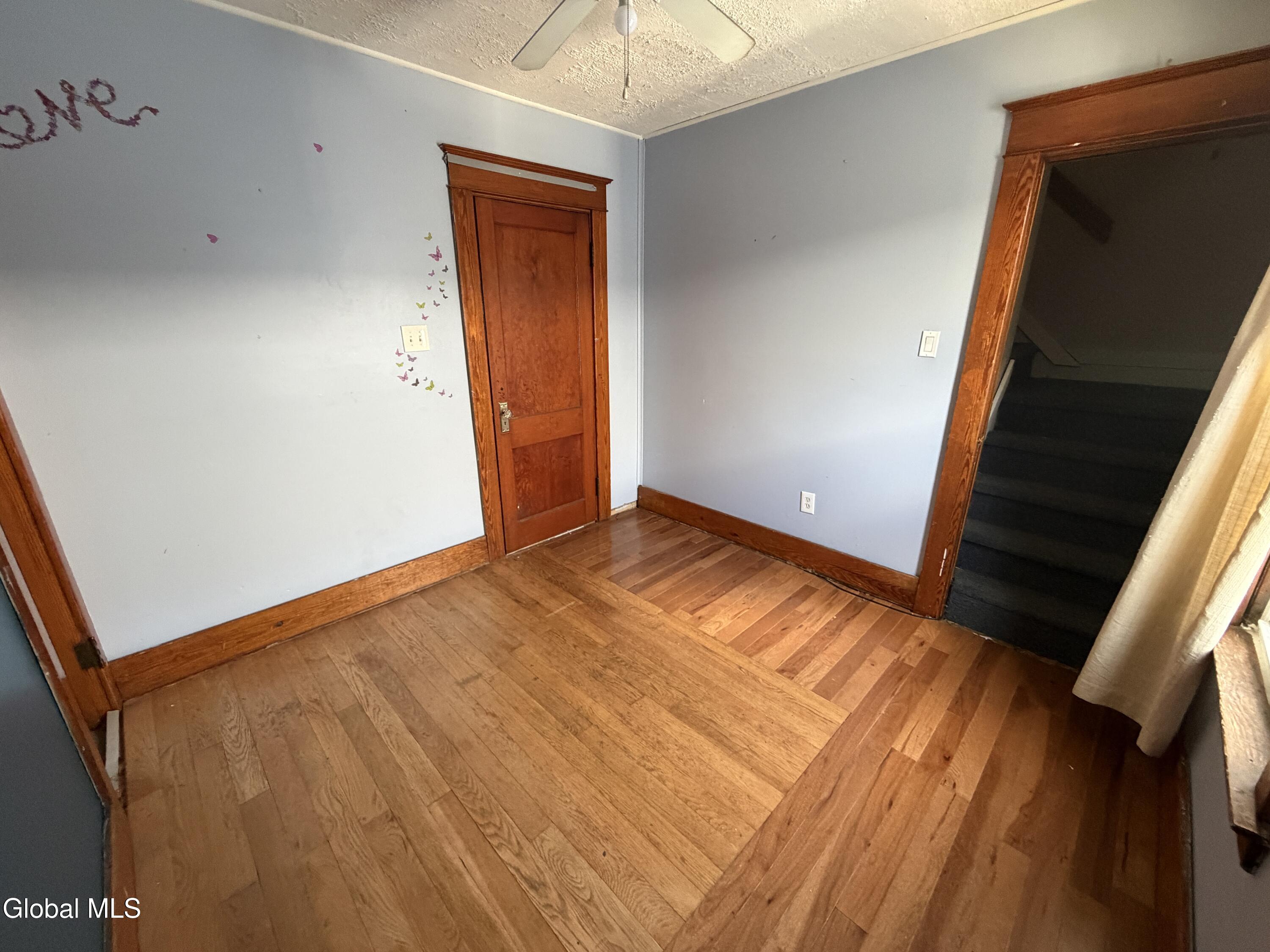 1162 Forest Road Schenectady NY 12303