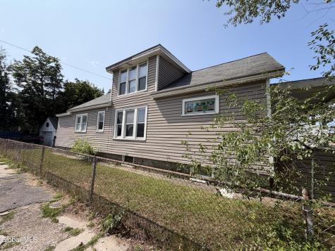 1162 Forest Road Schenectady NY 12303